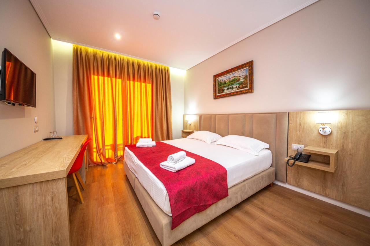 Class Hotel Ksamil Eksteriør billede