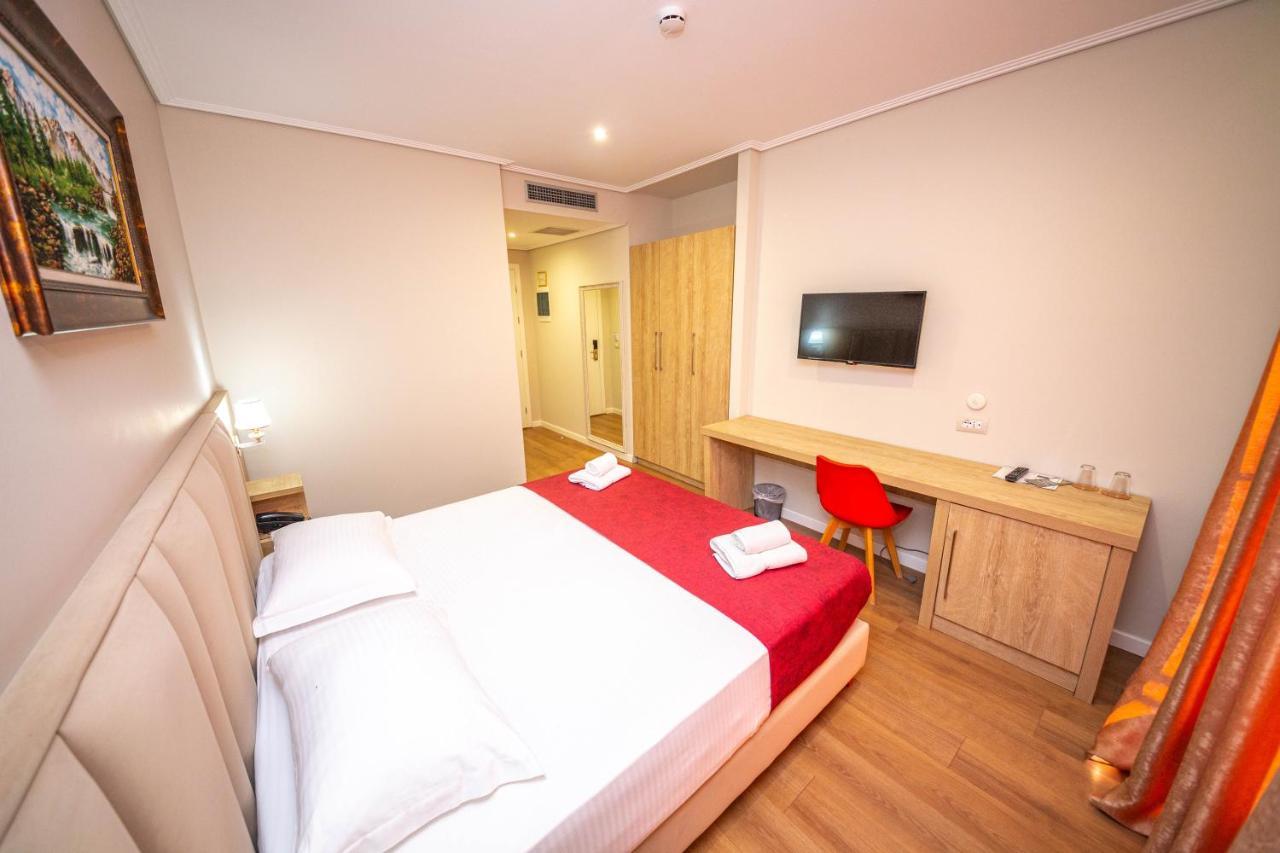 Class Hotel Ksamil Eksteriør billede