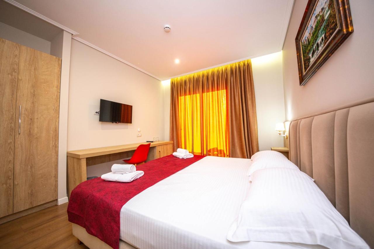 Class Hotel Ksamil Eksteriør billede