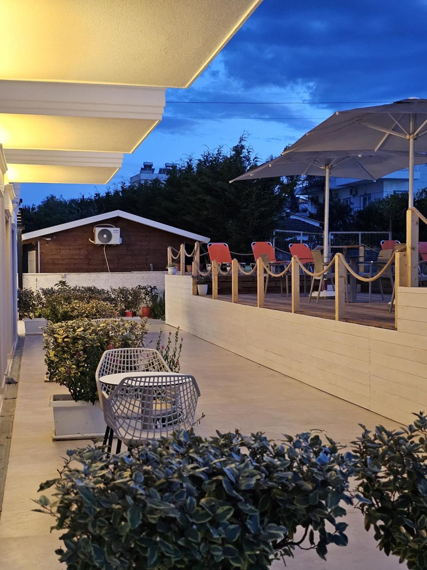 Class Hotel Ksamil Eksteriør billede