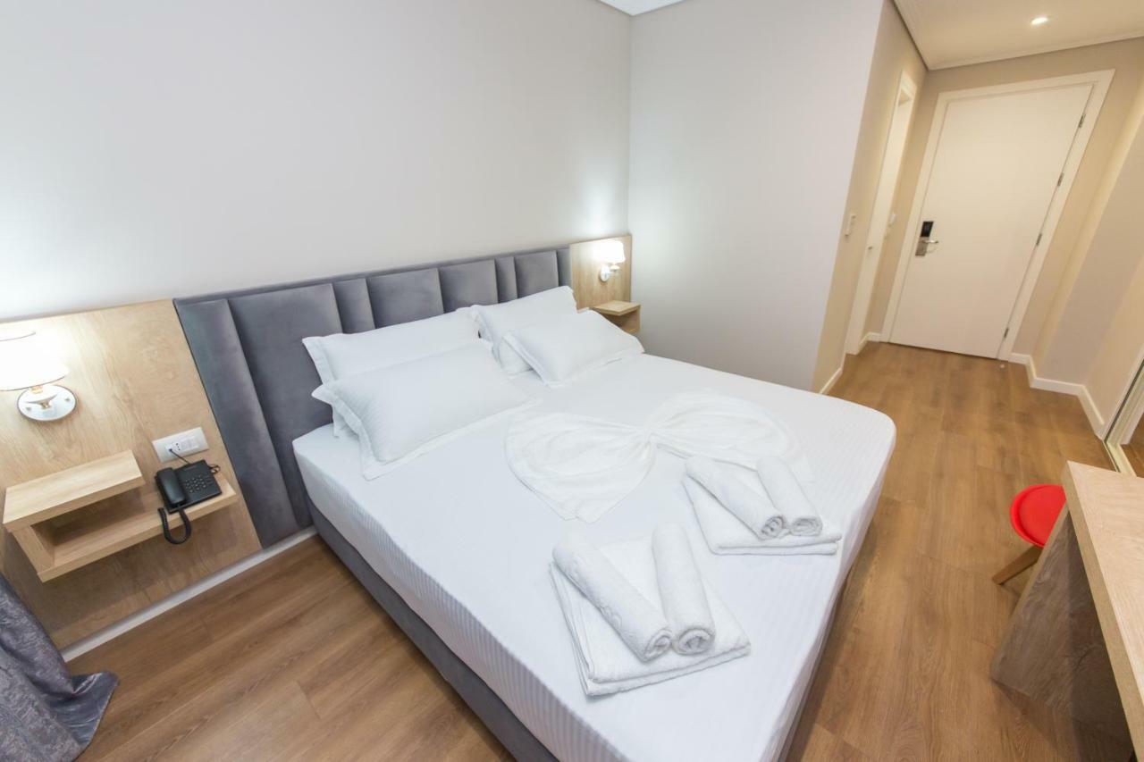 Class Hotel Ksamil Eksteriør billede