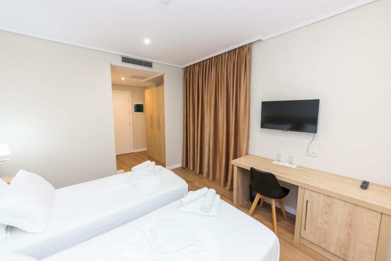Class Hotel Ksamil Eksteriør billede